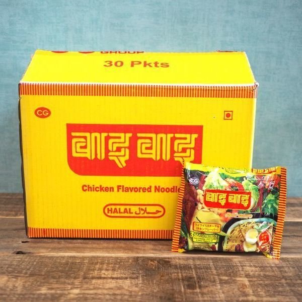 画像1: ワイワイヌードル　チキン　1ケース(30個入り) (1)
