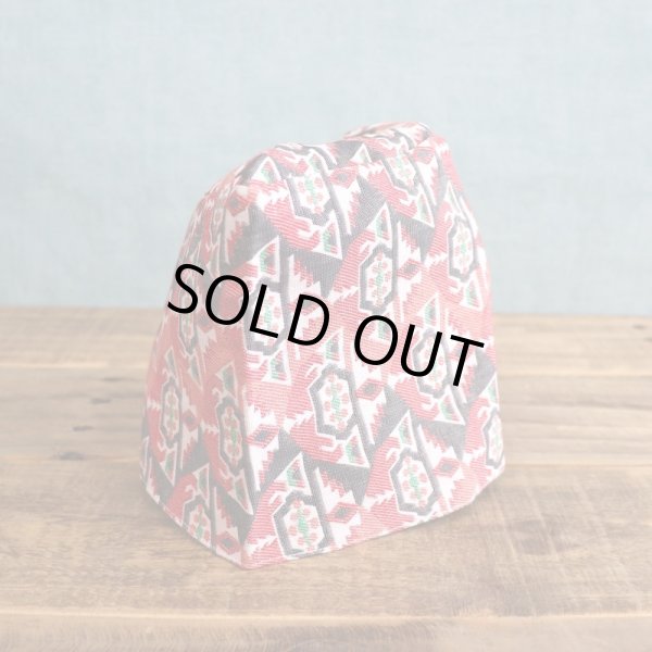 Topi O